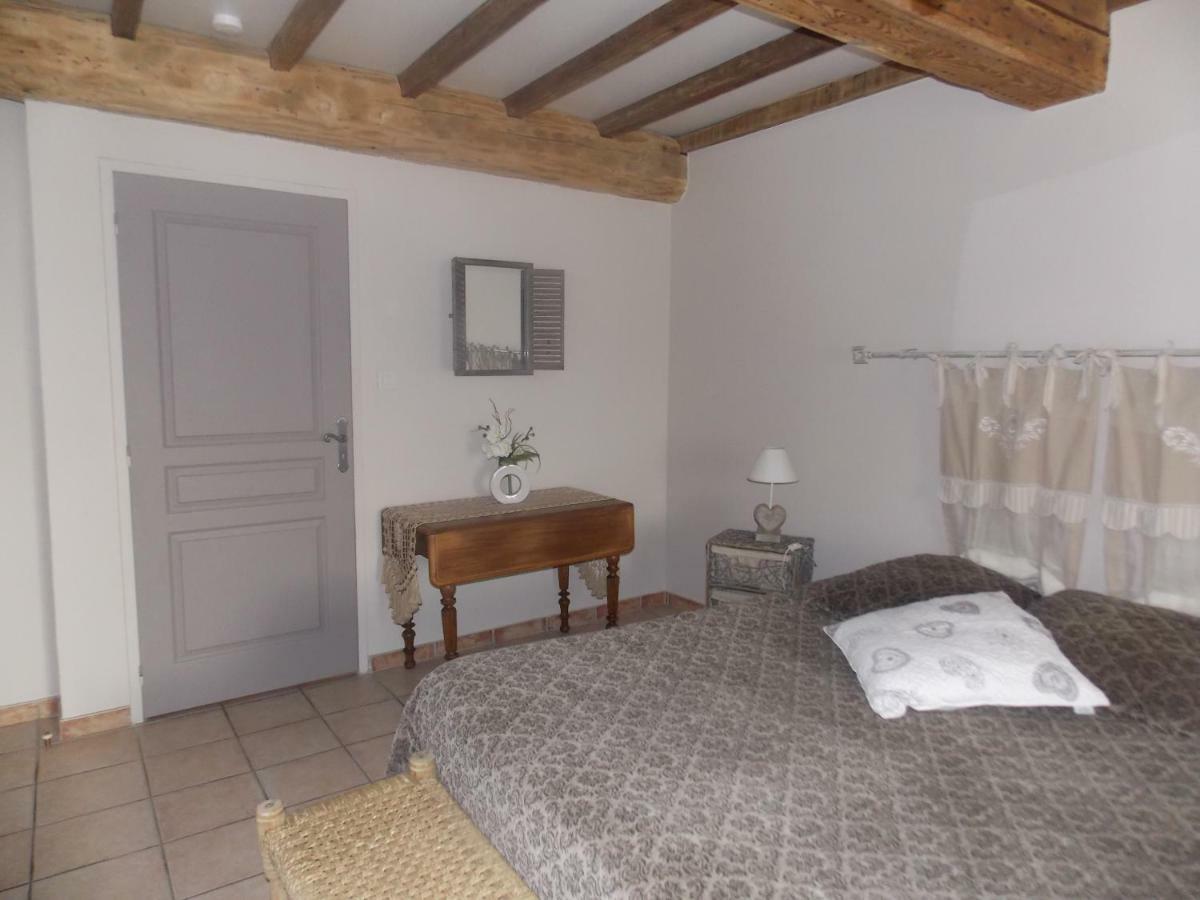 A La Mare Du Vieux Chene Bed & Breakfast Bellegarde-Poussieu